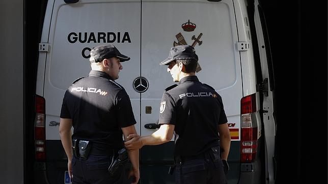 Bárcenas reconoció a Ruz haber estado operando con fondos en Suiza hasta la semana antes de entrar en prisión