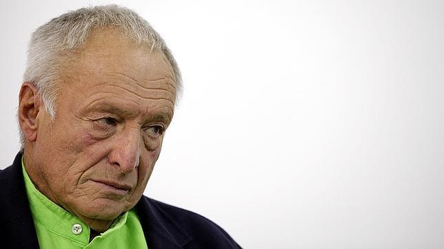 «En 30 años la era del coche habrá terminado e iremos en bici y "rickshaw" eléctrico»