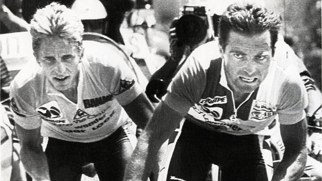LeMond e Hinautlt, en Alpe d'Huez en 1986.