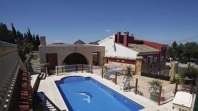 Ya son cuatro los encarcelados por el asesinato de la exjugadora de voleibol y su pareja