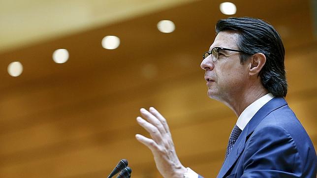 Soria niega que la reforma energética acabe con las renovables