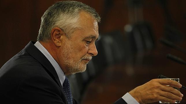 Una trama desvelada por ABC: la caída del régimen andaluz. Crónicas bajo las alfombras