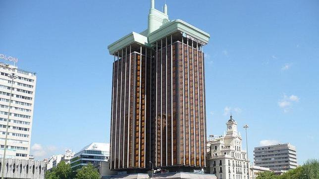 El «edificio enchufe», como se le conoce coloquialmente