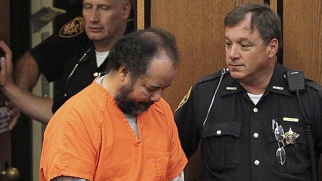 El secuestrador de Cleveland acepta ser un «delincuente sexual» y la cadena perpetua