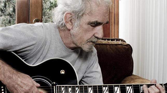 Fallece el compositor J.J. Cale, autor del «Cocaine» que popularizó Clapton