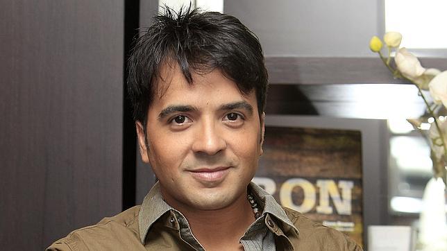 Luis Fonsi tiene planes de boda con la española Águeda López