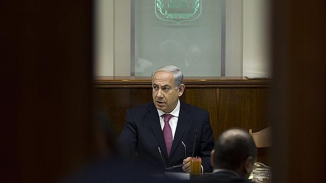El Gabinete de Netanyahu aprueba la liberación de 104 presos exigida por Abbas