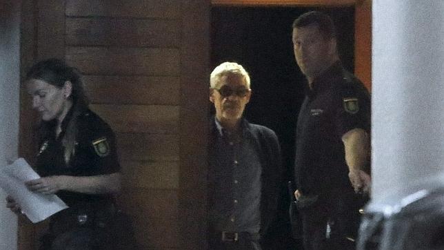 El maquinista del accidente de Santiago no dejó de pulsar el «pedal del hombre muerto»