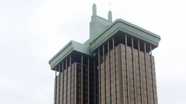 La cubierta de las Torres de Colón tiene la característica forma de un enchufe