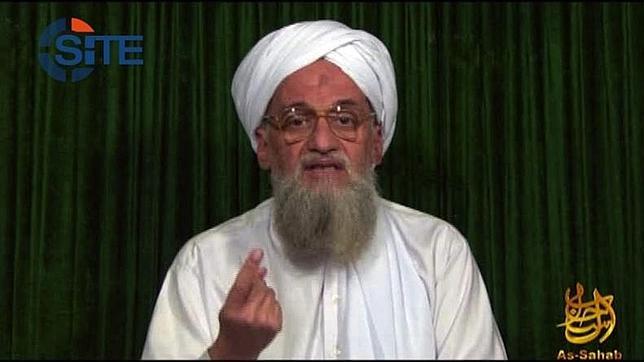 Al Zawahiri jura «por Dios» que Al Qaida «no escatimará esfuerzos» para liberar a los presos de Guantánamo