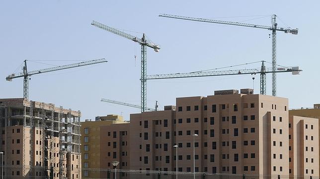 El banco malo podría poner en marcha un plan para demoler viviendas sin terminar