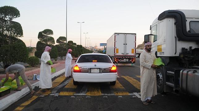 HRW denuncia la «dura» condena impuesta contra un bloguero saudí