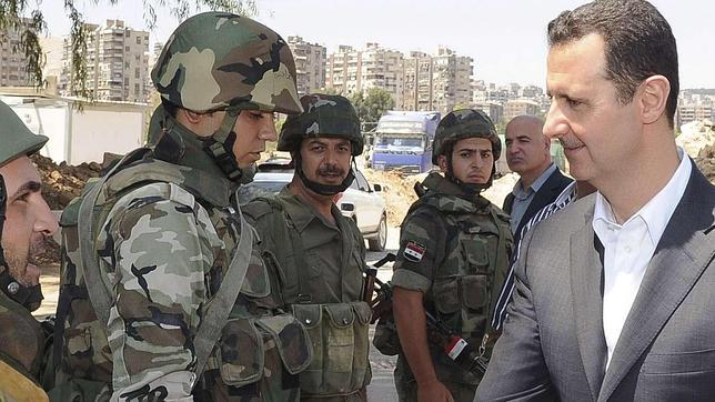 Assad visita a sus tropas convencido de la victoria
