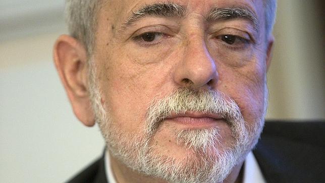 El Gobierno quiere que las autonomías tengan más competencias en impuestos