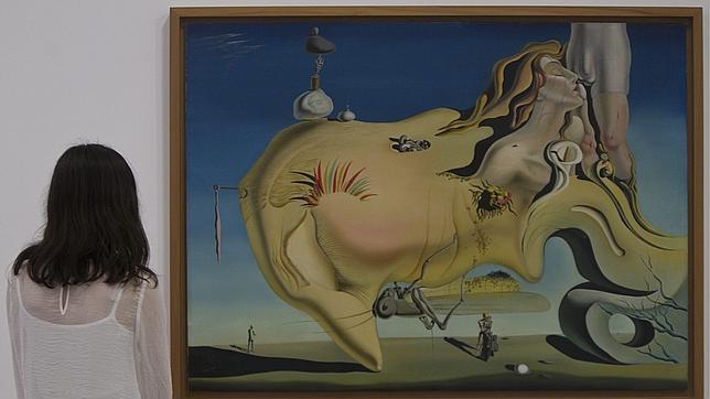 La exposición de Dalí es ya la más vista del Reina Sofía