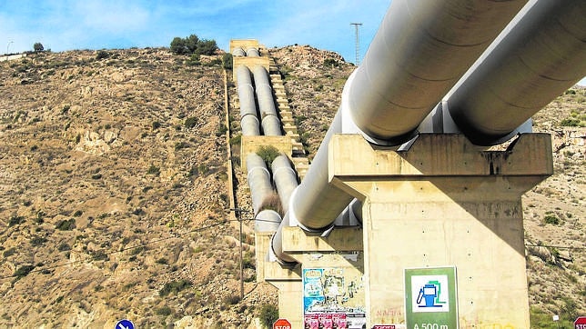 La Diputación de Alicante pide «anular o reducir» el aumento de la reserva del Tajo