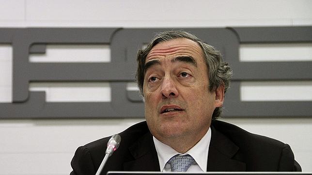 La CEOE pide poder convertir contratos a tiempo completo en parciales