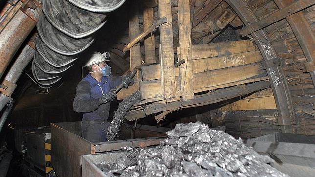 El Gobierno ve «imposible» que el carbón español compita en el mercado internacional