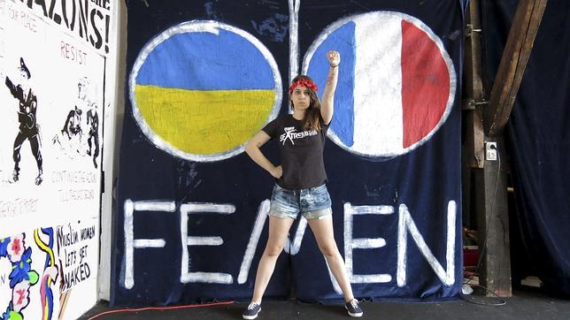 Campamento de verano de Femen: «No insultamos, no pegamos y no mordemos a la policía»