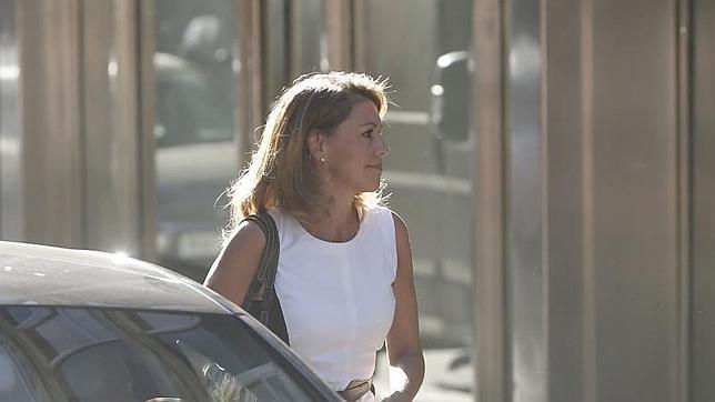 Cospedal niega haber cobrado el sobresueldo de 45.000 euros que le atribuye Bárcenas