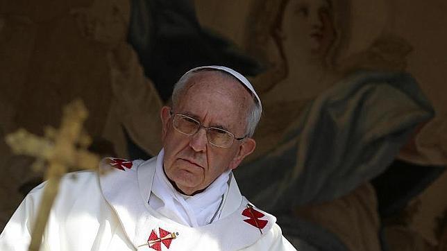 El Papa pide por las víctimas del accidente de ferry en Filipinas