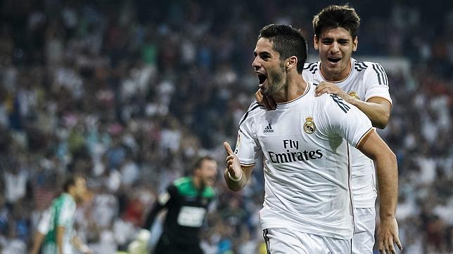 El Madrid salva los muebles, pero deja dudas