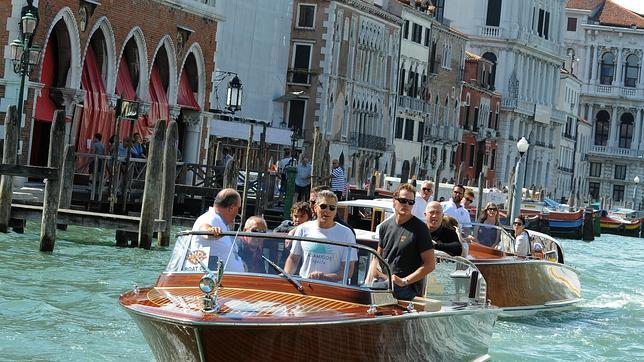 La vieja Dama se lanza al vacío