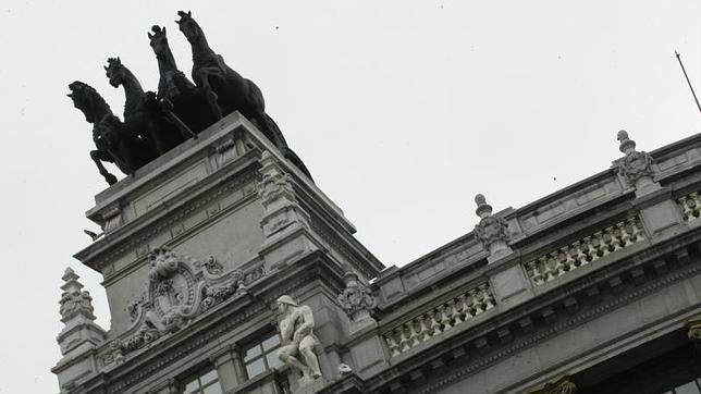 Los caballos que coronan la sede de la Consejería de Medio Ambiente