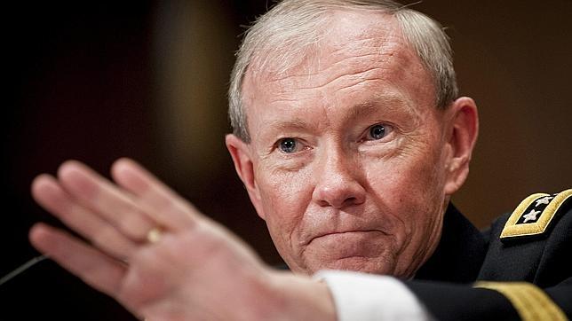 Martin E.Dempsey, el hombre que debe decidir cómo «castigar» a Siria