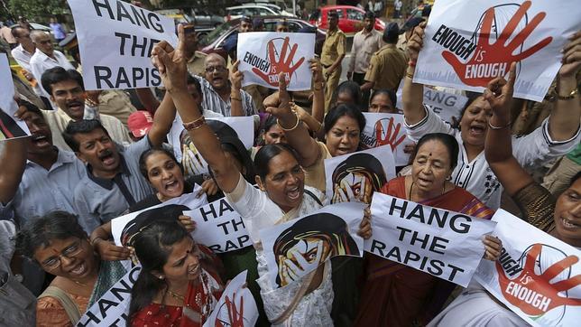 Detenido un profesor en la India por la violación de 14 niñas
