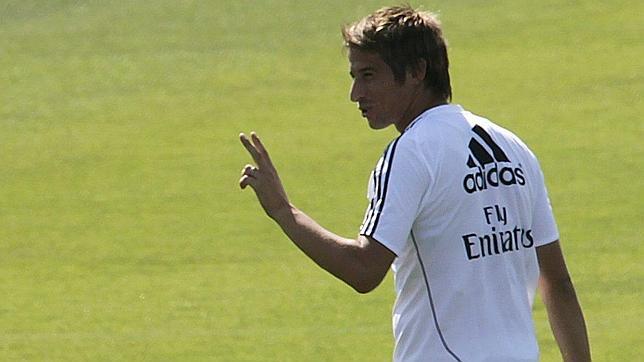 Fabio Coentrao, durante un entrenamiento del Real Madrid