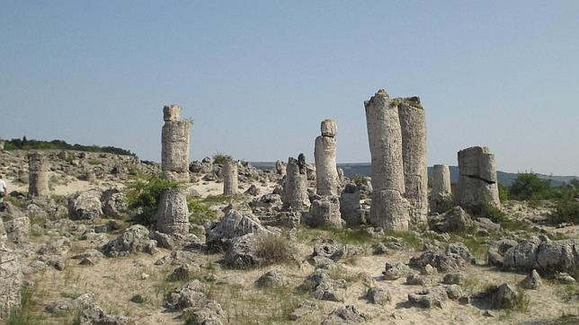 Las misteriosas «columnas» de «Pobiti Kamani»