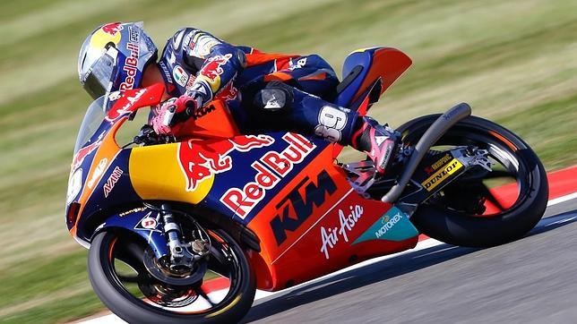 Salom lidera otro festival español en Silverstone