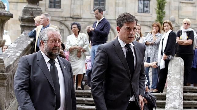 Orozco reitera su apoyo a Besteiro, pero se solidariza con la «ilusión» de Vázquez