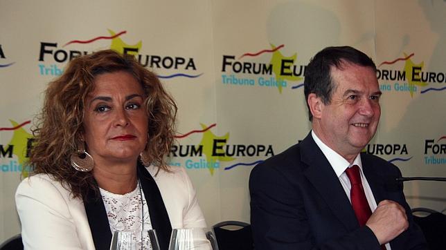 Besteiro avisa a Carmela Silva de que él defiende la norma «un hombre, un cargo»