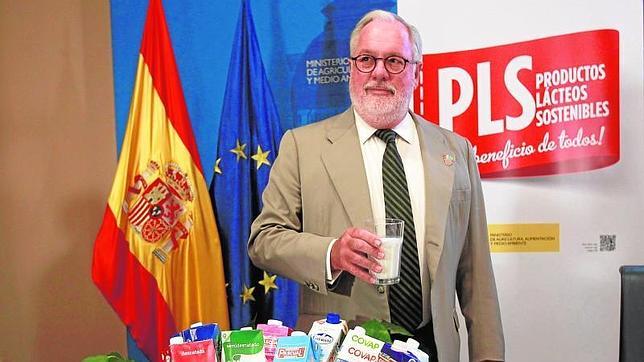 Un sello «made in Spain» para garantizar el origen de la leche española