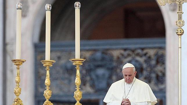 El mundo reza con el Papa por la paz