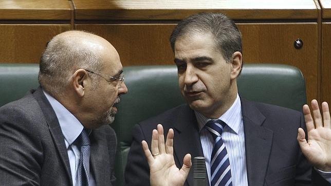 El PP critica el «regateo» entre el PNV y el PSE para el pacto fiscal