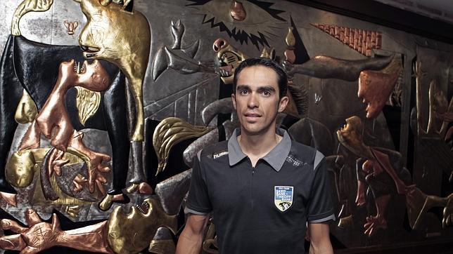 Riis: «No tengo ningún problema con Contador»