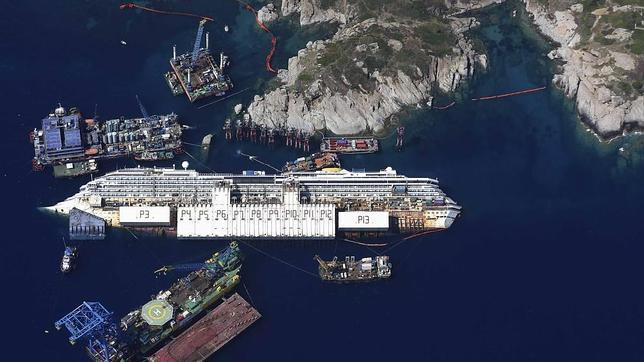 Todo preparado para enderezar el Costa Concordia el próximo lunes