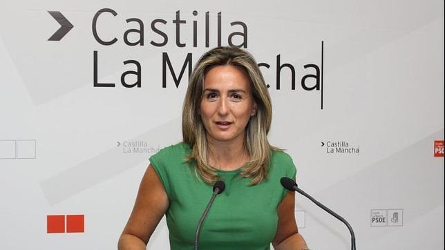 Tolón: «Cospedal se ríe de las familias con todos sus miembros en paro»