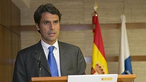 Bento: «El Ejecutivo canario sería incapaz de presentar alegaciones serias ni en 45 años»