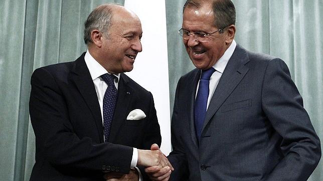 Francia culpa a Assad del ataque químico y Rusia insiste en tacharlo de «provocación rebelde»