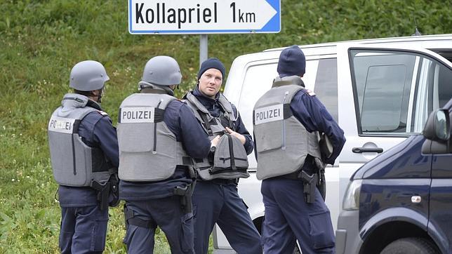 Un cazador furtivo mata a tres policías y a un sanitario en Austria