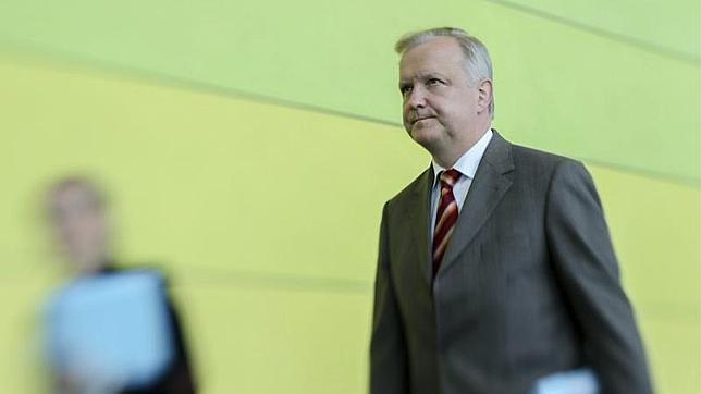 Rehn alaba a España y advierte que el peligro viene ahora de Italia
