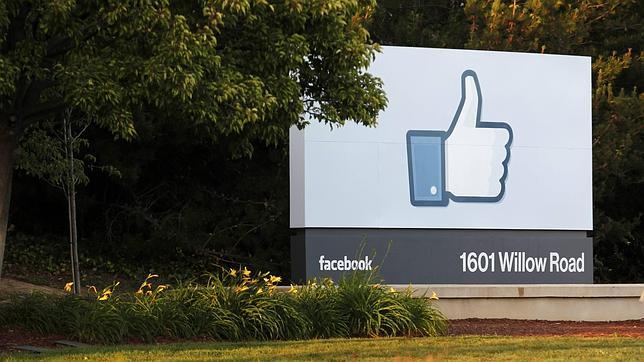 Dar a «Me gusta» en Facebook es un acto de libertad de expresión