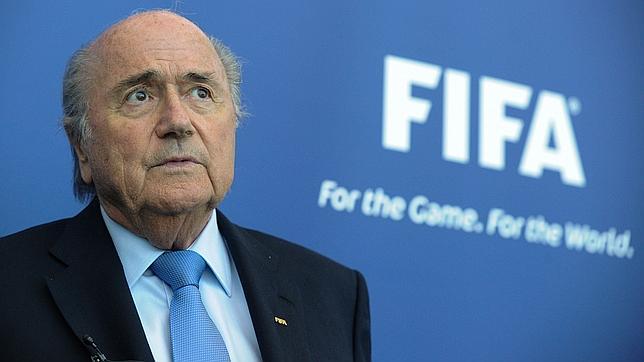 Blatter: «Hubo influencia política directa en la concesión del Mundial a Qatar»