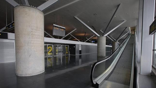 Aeropuertos fantasma: las escalas del viaje a ninguna parte