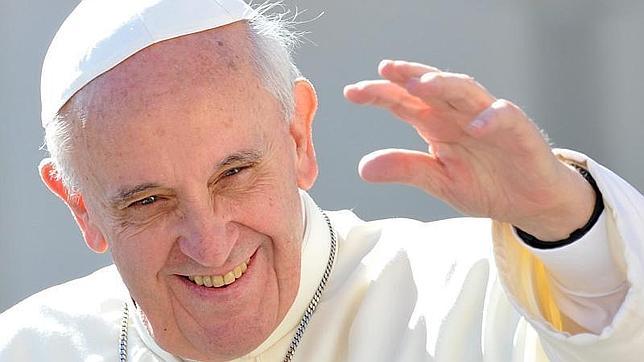 El Papa pide evitar el escándalo de los «obispos de aeropuerto»