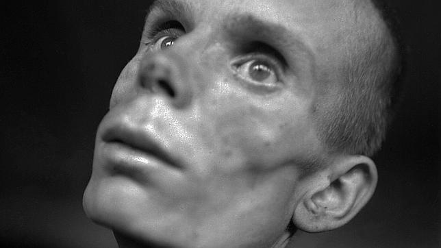 Carlos Sentis, el periodista de ABC que experimentó «la locura» de Dachau